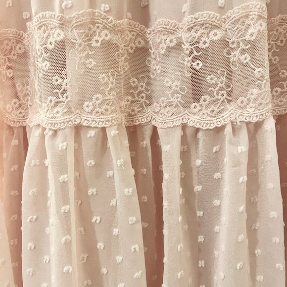 Feminine Maxi dress - Picture 6 of 6